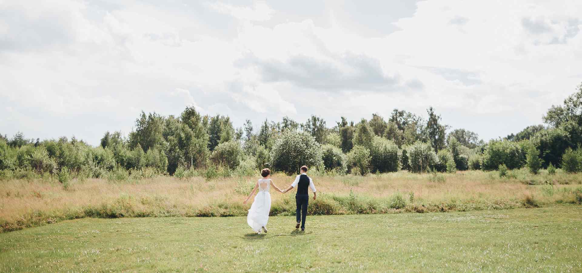 https://californiaweddingphotos.com/wp-content/uploads/2020/12/hero_contact.jpg