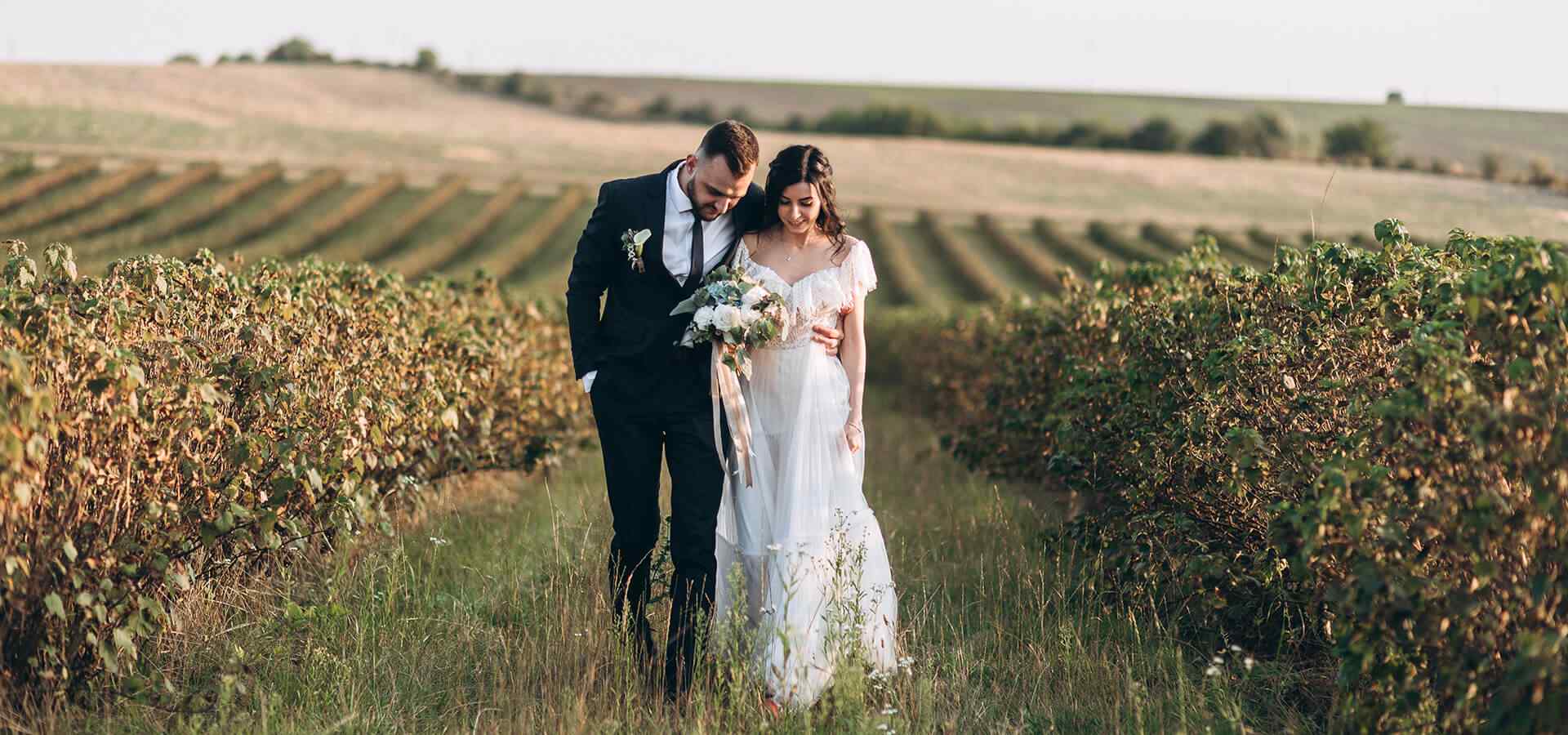 https://californiaweddingphotos.com/wp-content/uploads/2020/12/slider_photos_03.jpg